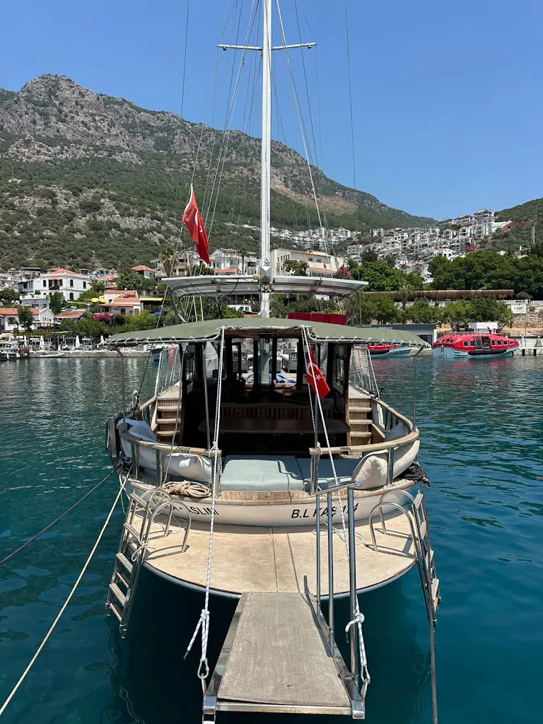 Aslım-Anka Boat