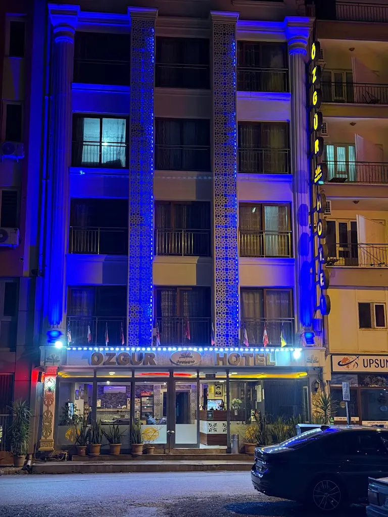 Özgür Hotel