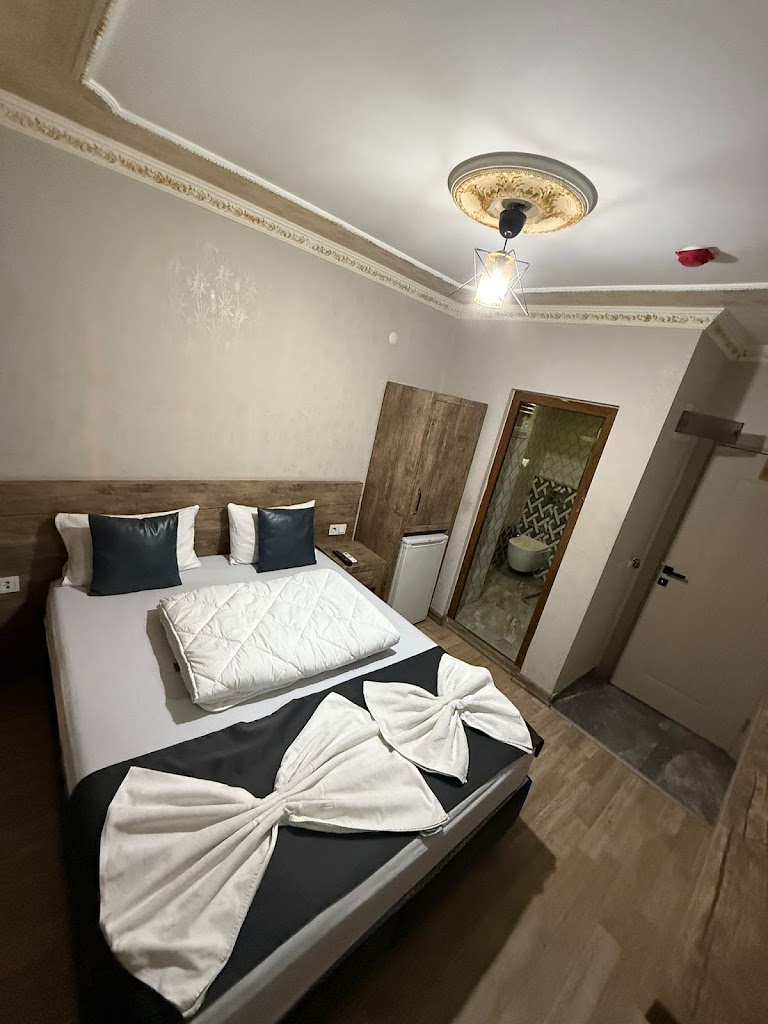 Özgür Hotel