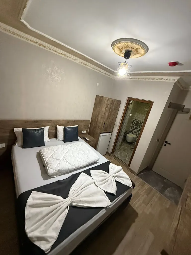 Özgür Hotel
