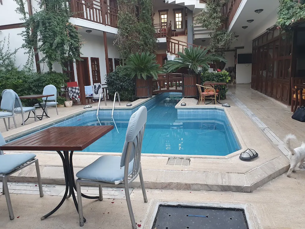 Hotel Karyatit Kaleiçi