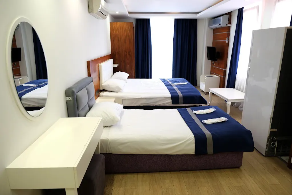 Hey Lara Hotel