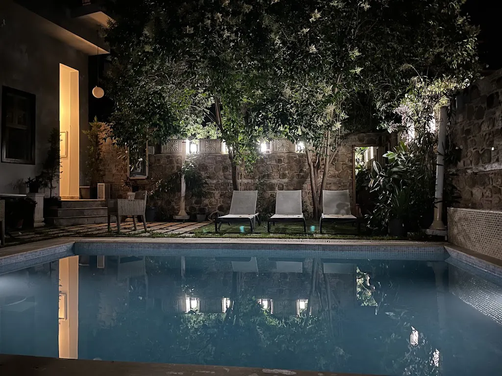 Delight Deluxe Hotel & Spa