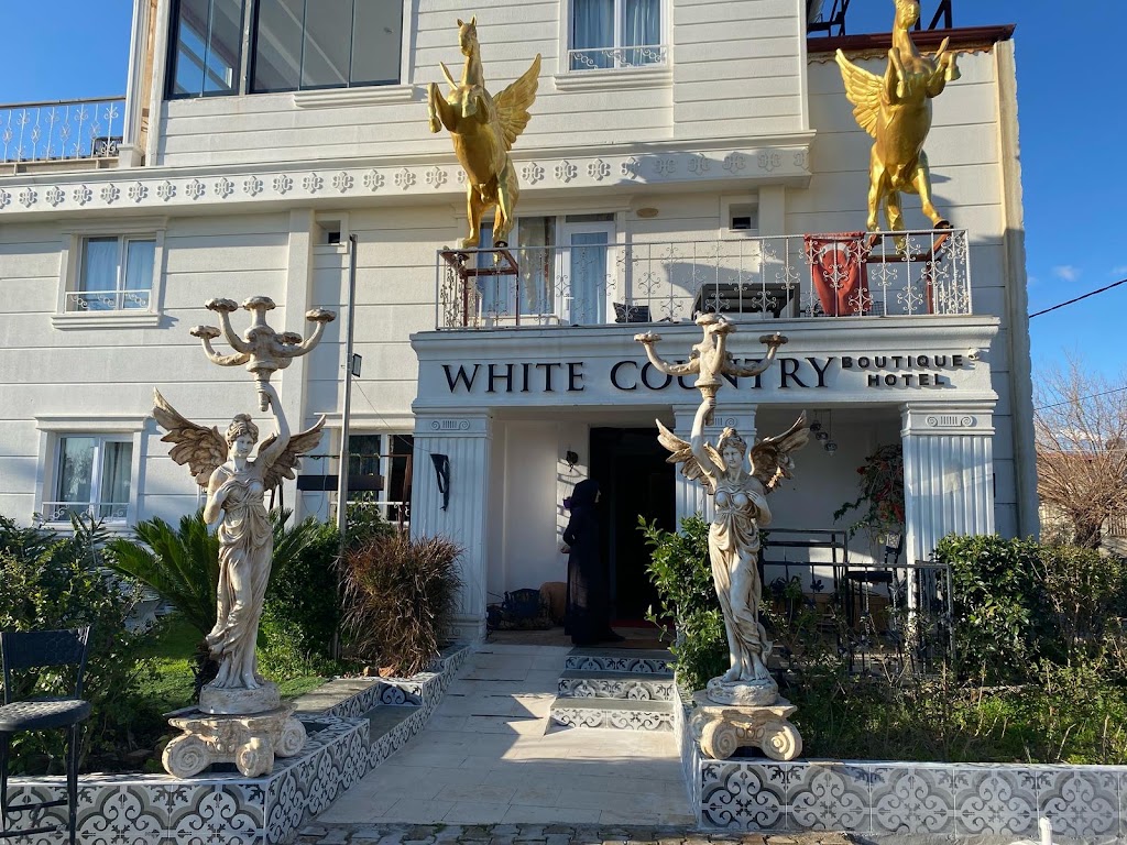 White Country Boutique Hotel