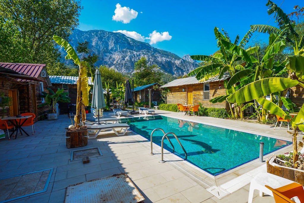 Lime Tree Houses Bungalov