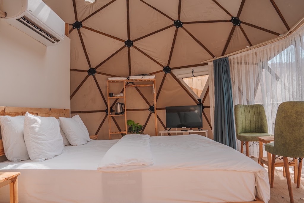 The Hill Glamping