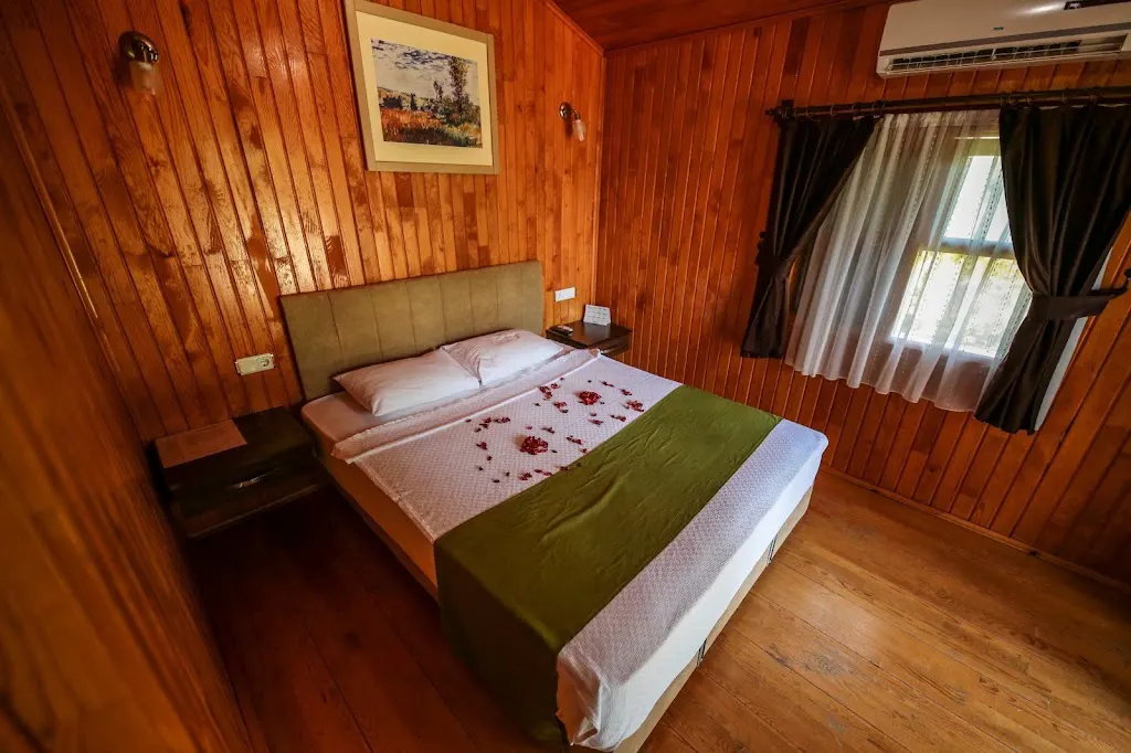 Çıralı Zakkum Bungalows