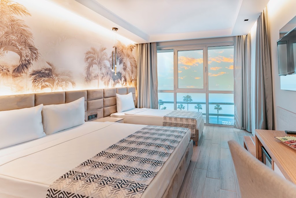 Pearly Hotel