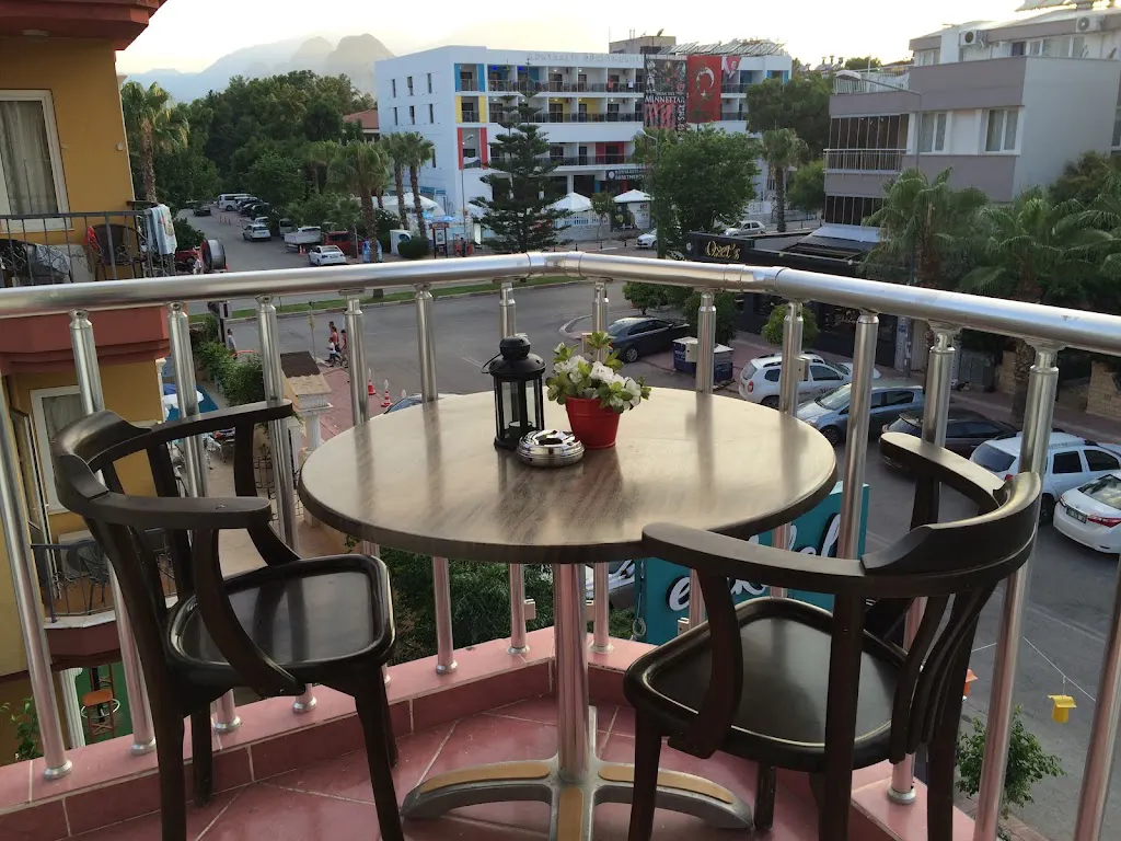 Turkish Apart Hotel
