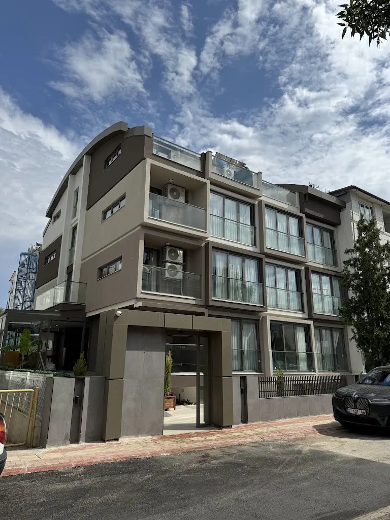DoQu Suites&Hotel