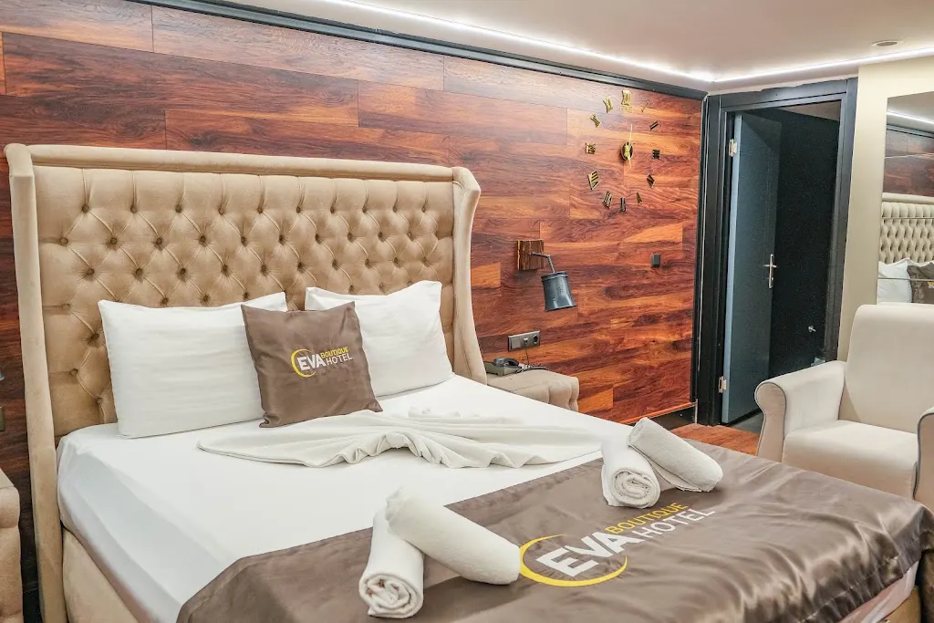 Eva Hotel