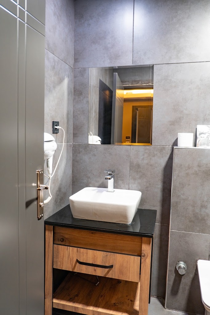 Eva Hotel