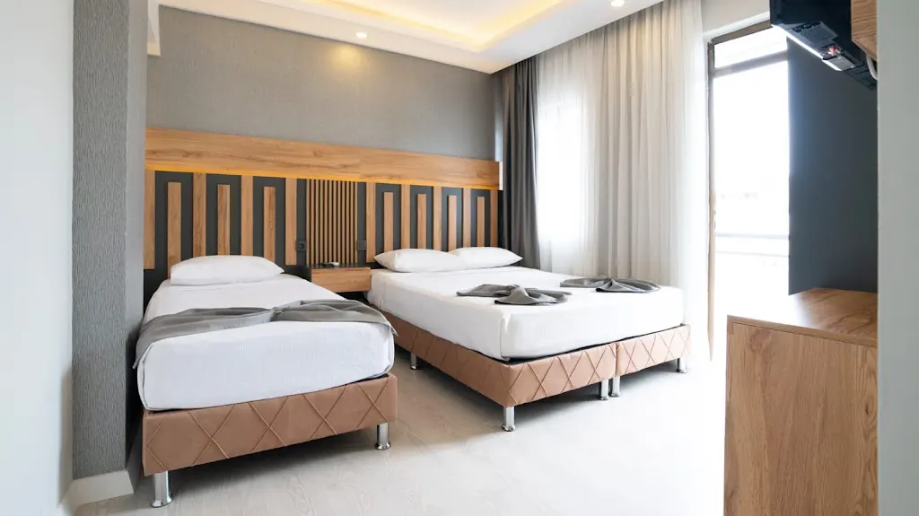 Kafkas Hotel Konyaaltı