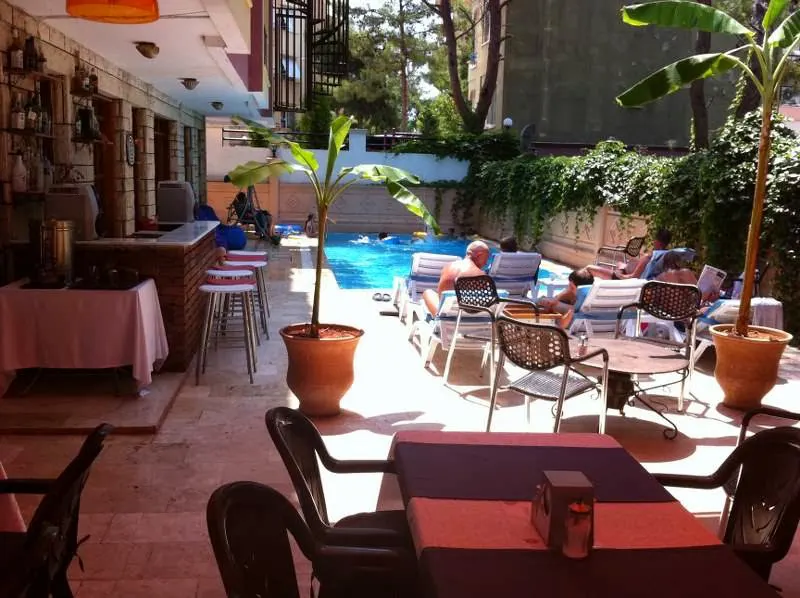 ALE Boutique Apartments
