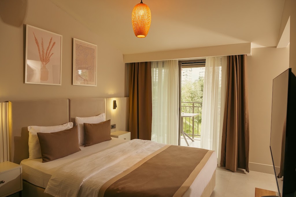 Bomo Suites