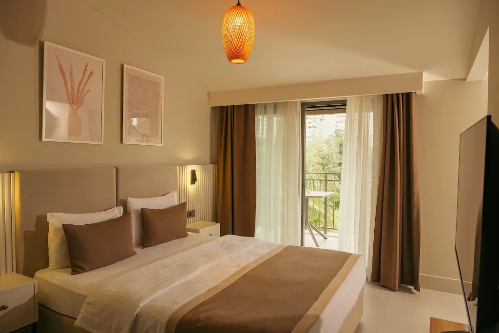 Bomo Suites