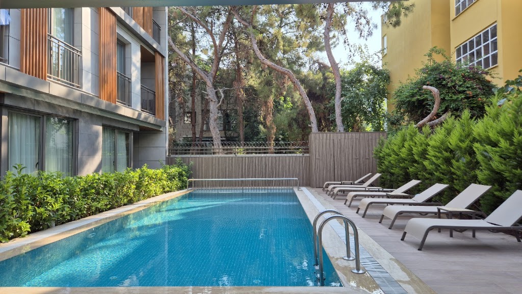 Bomo Suites
