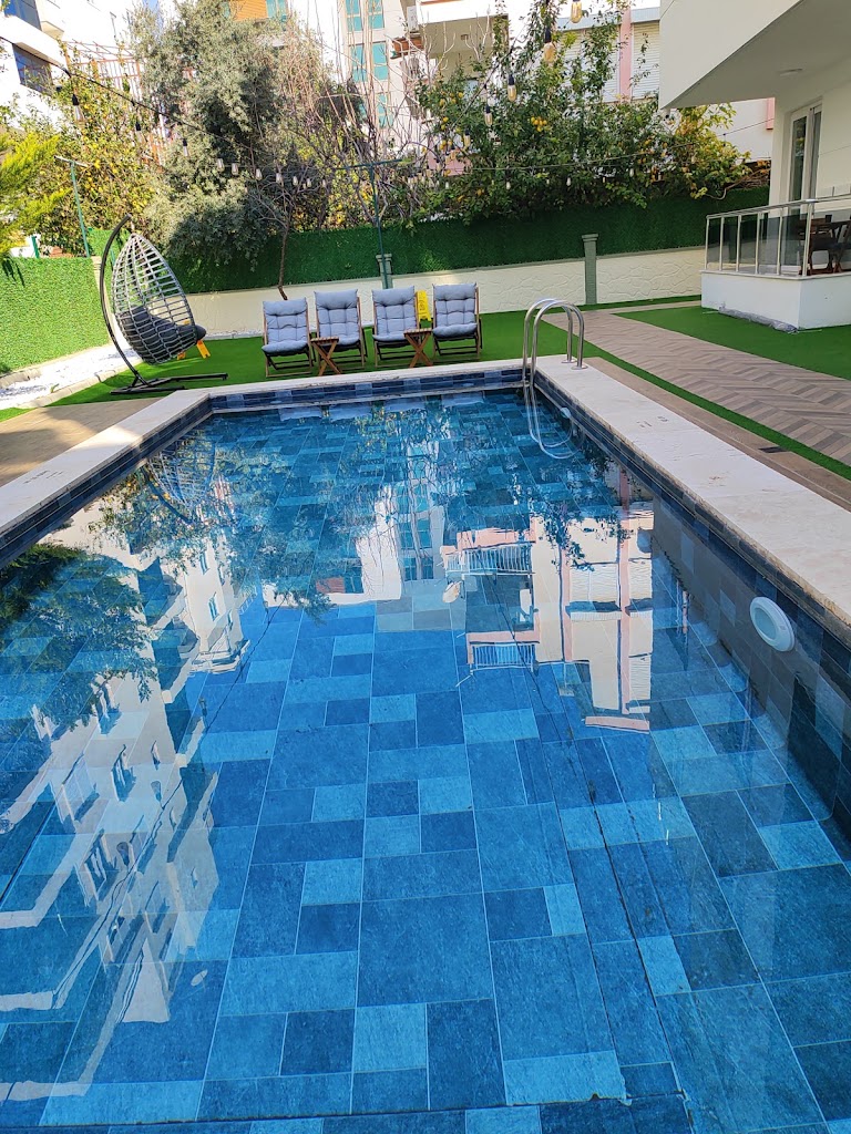 Sorta Hotel