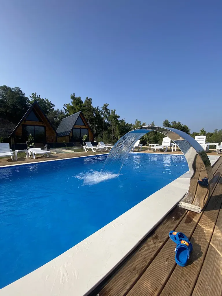 Evergreen Lodge