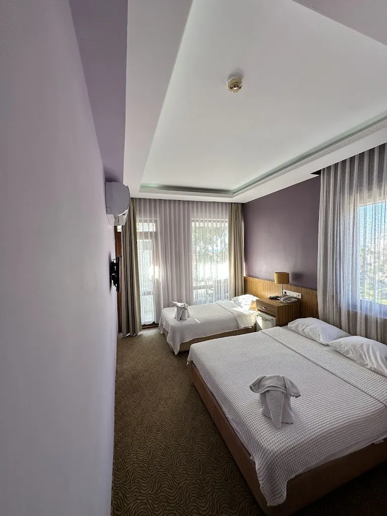 Lara Kapris Otel