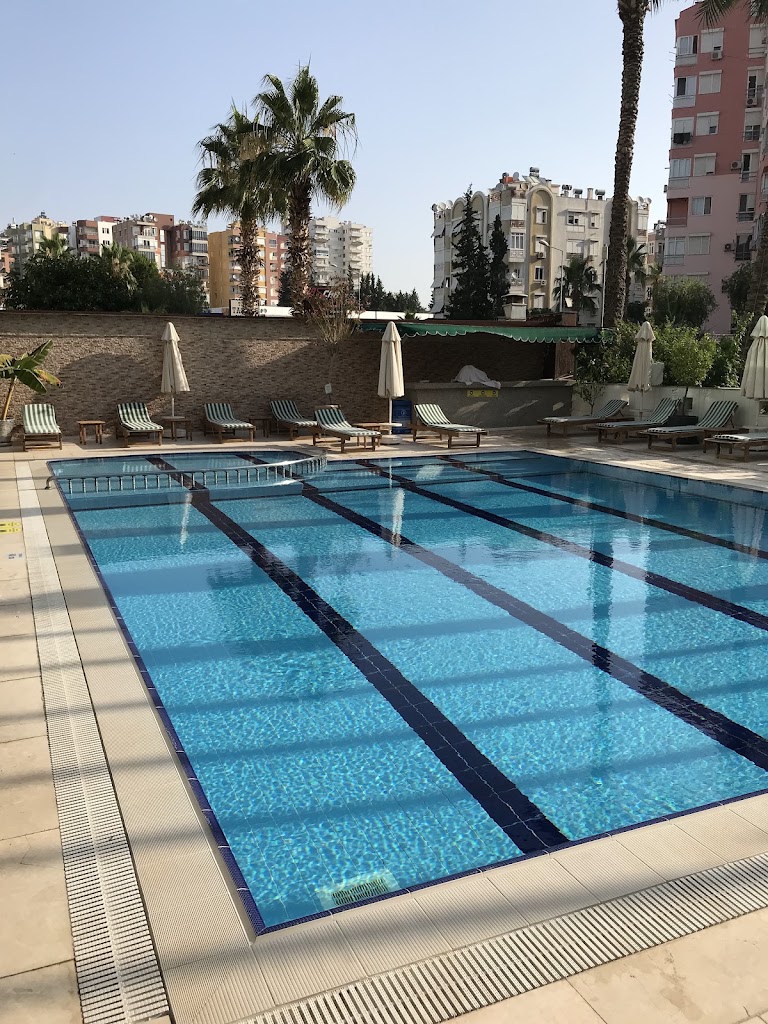 Lara Park Hotel
