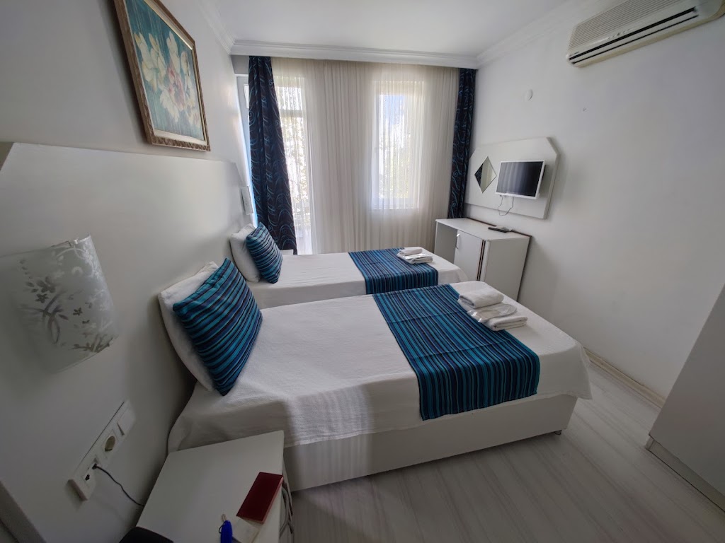 Teos Otel