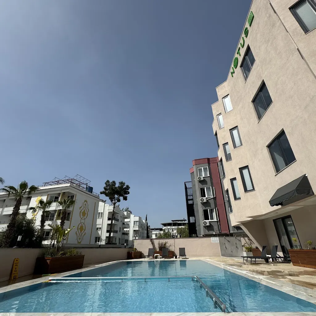 Notus Suites Lara
