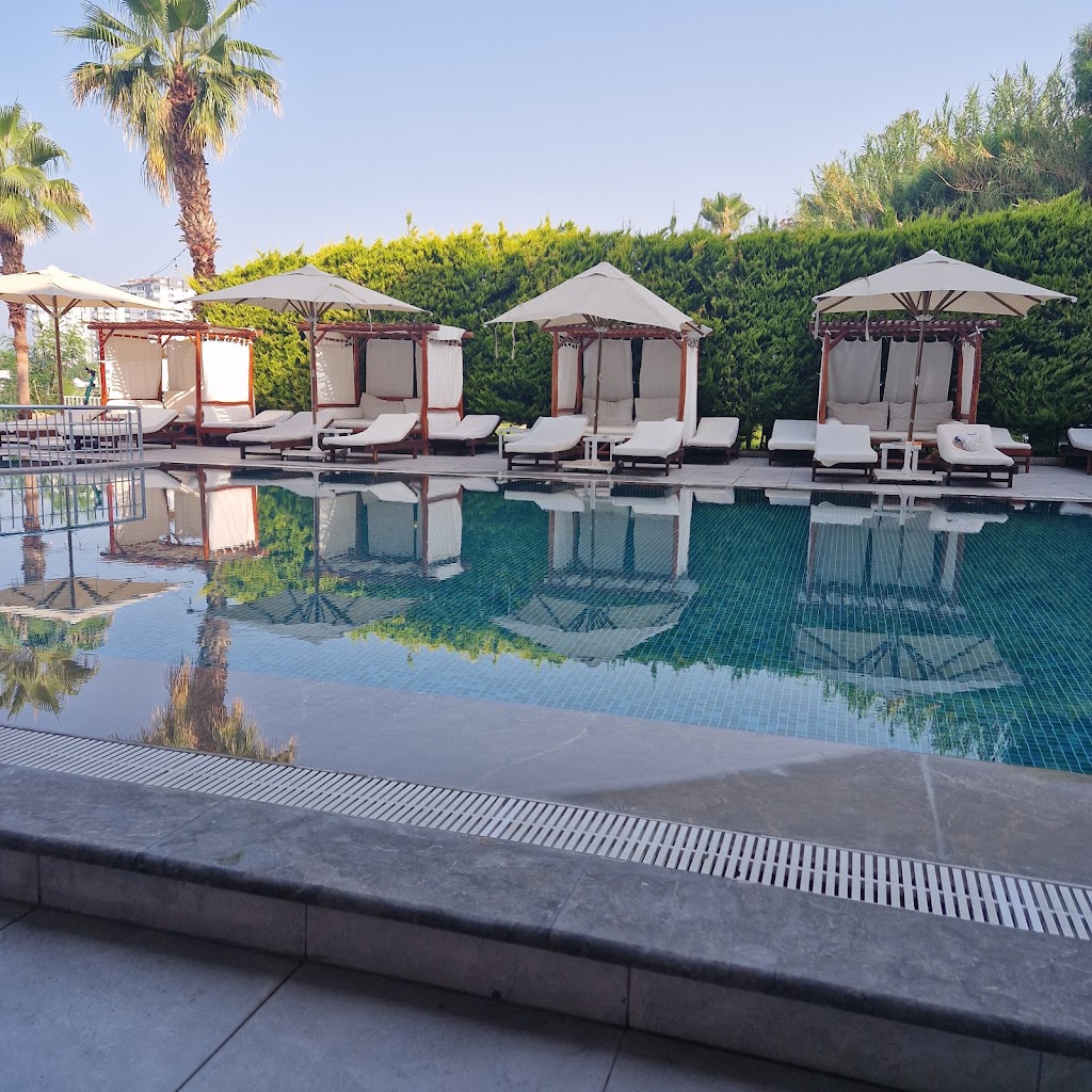 Qinn Hotels