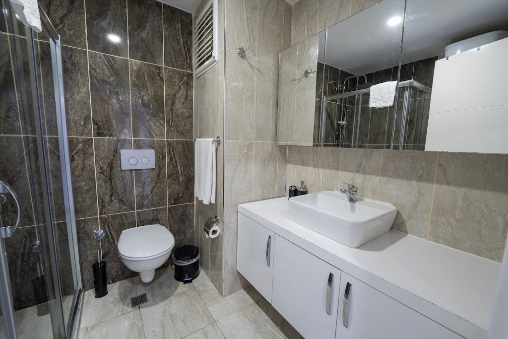 Lara Breeze Homes
