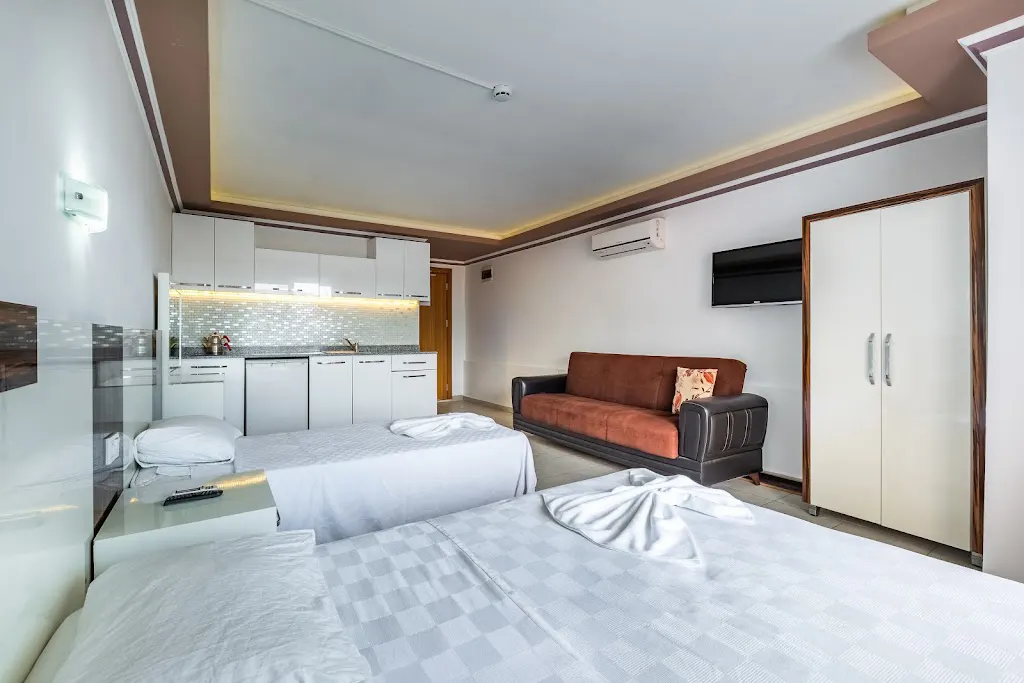 Üstün Apart Otel