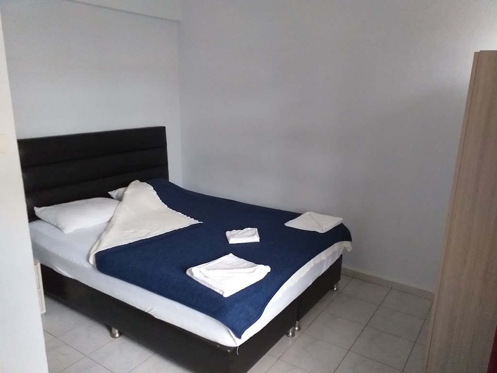 Cozmina Apart Hotel