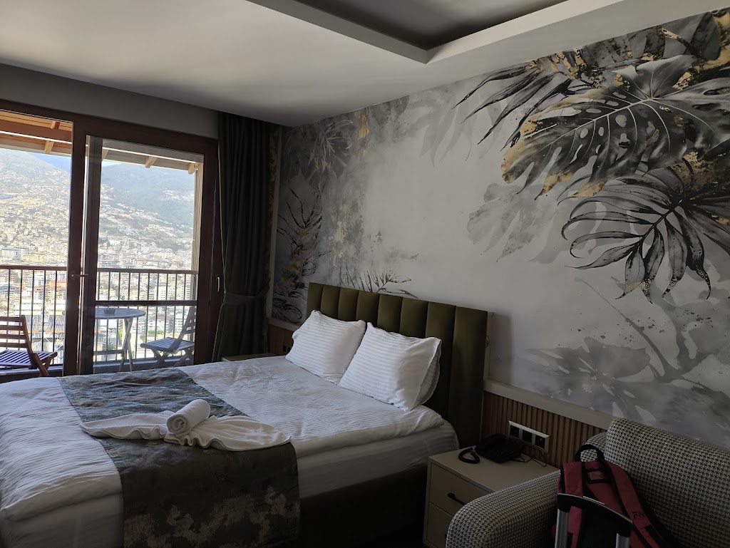 Castello by Mediterra Hotel