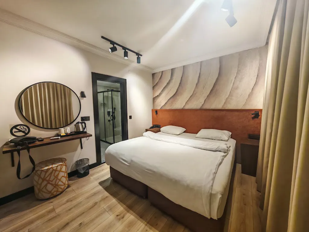 Oji Boutiqe Hotel