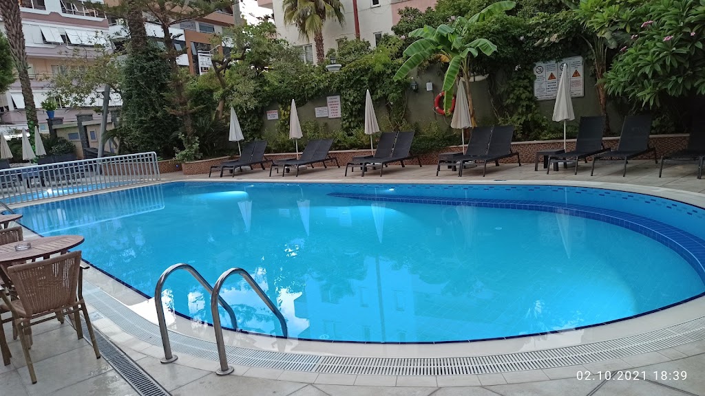 May Flower Hotel