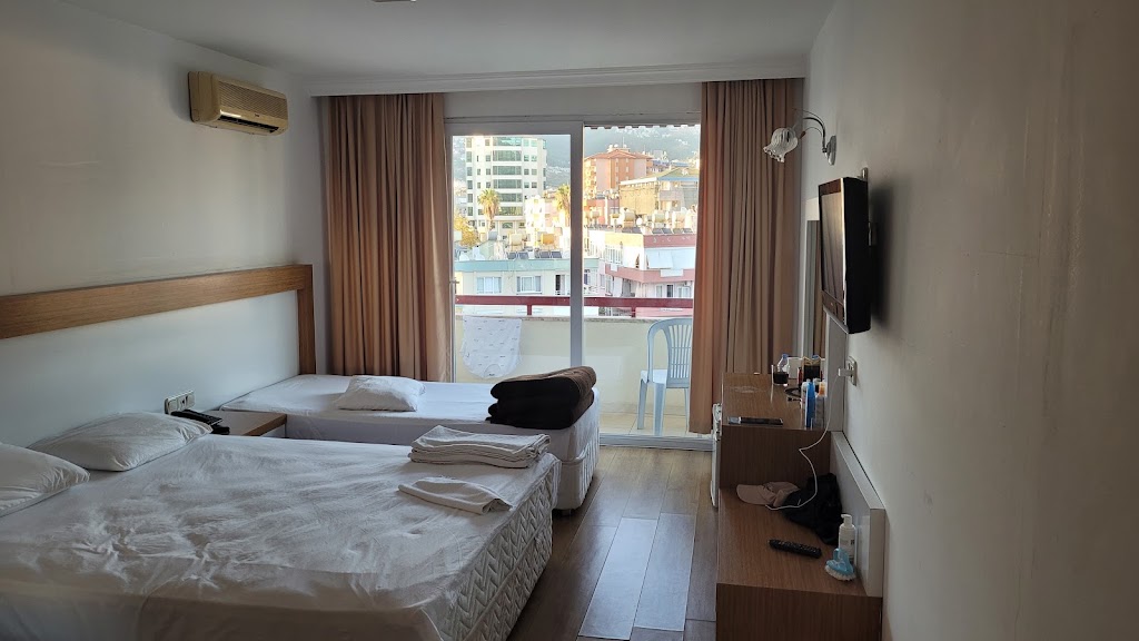 Diamore Hotel