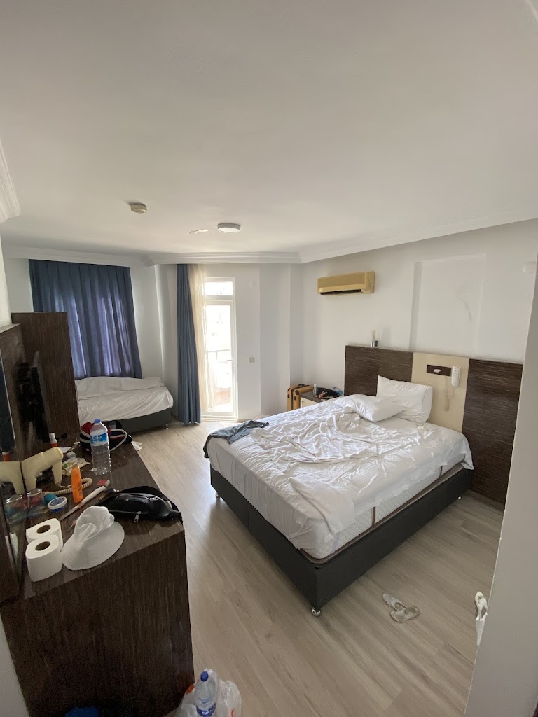 Ak Hotel