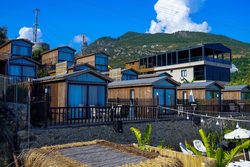 AkanMarina Bungalov