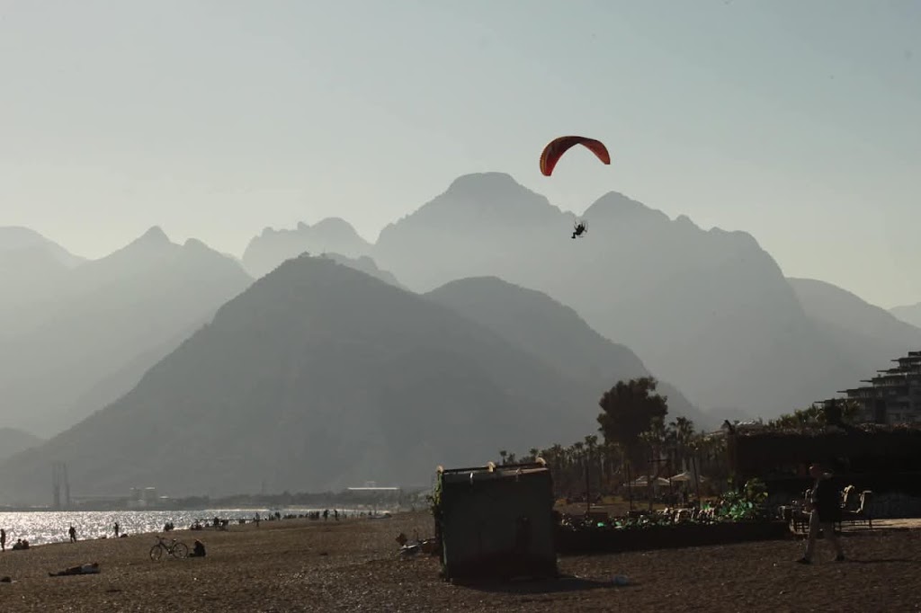 Gazi Paragliding