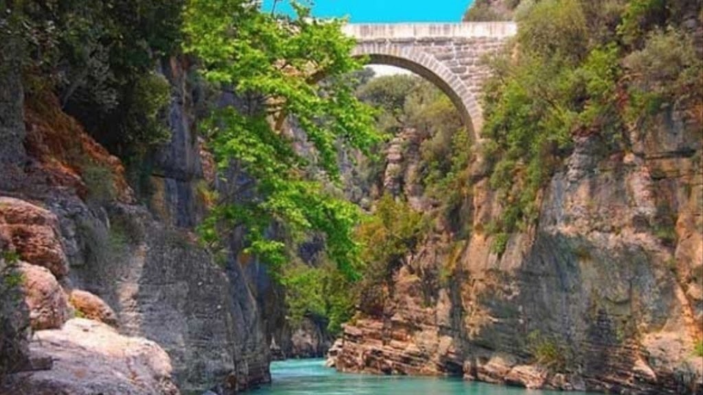 Köprülü Kanyon Kaliteli Rafting