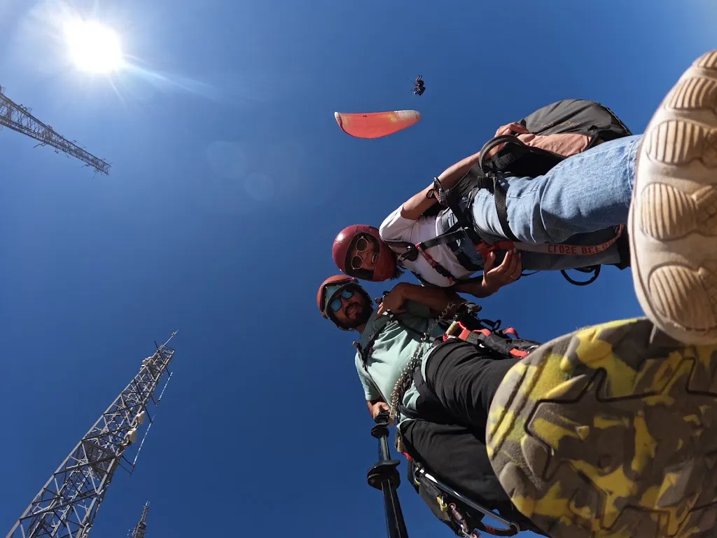 Coastal Paragliding
