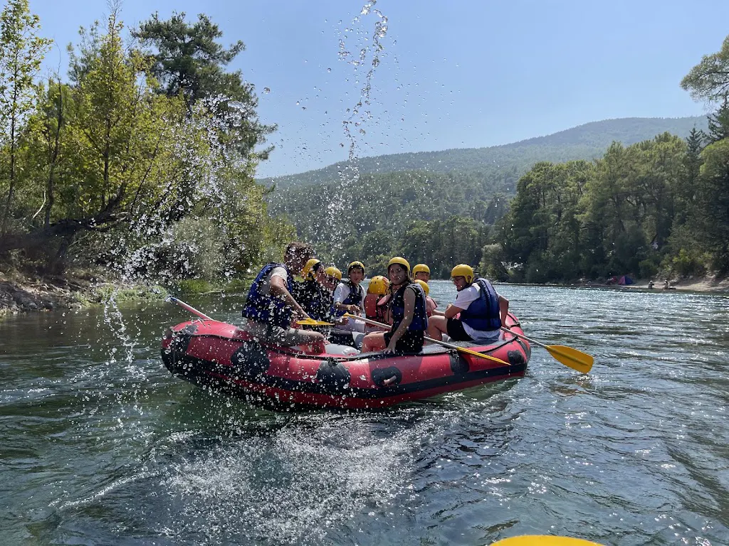 Natural Rafting