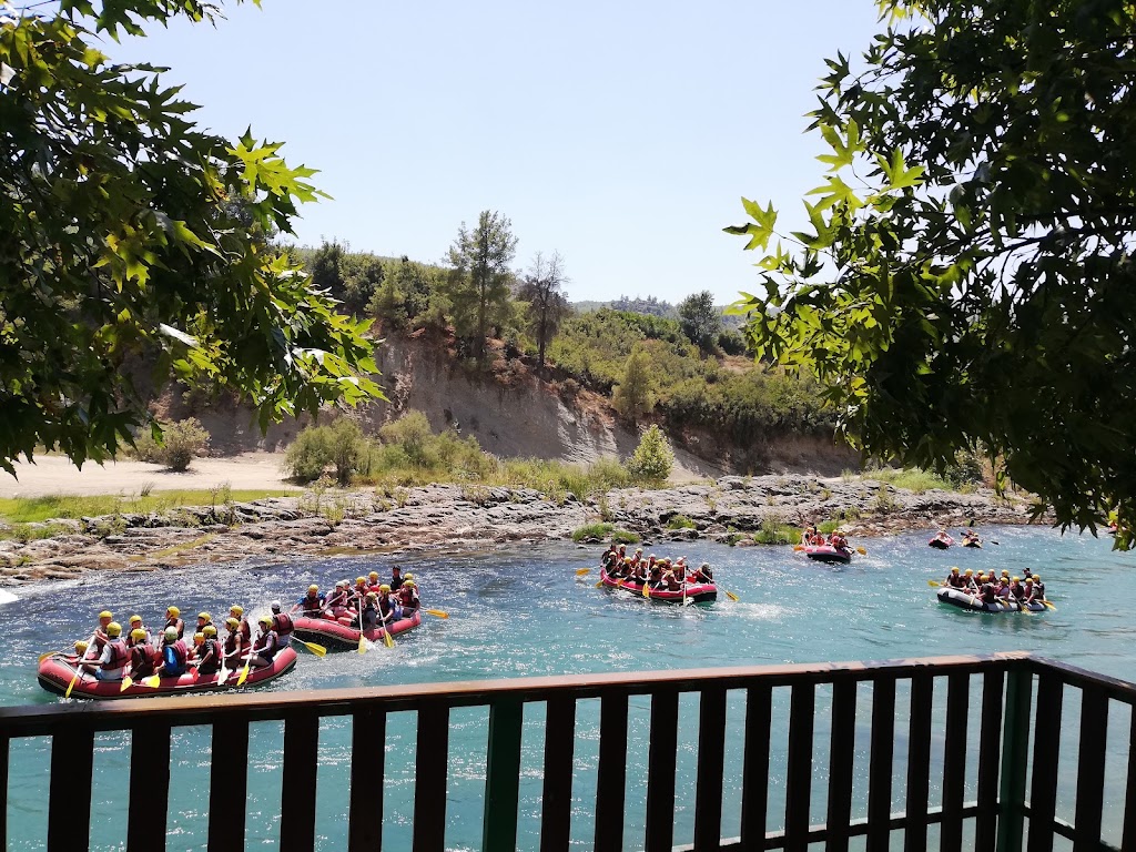 Flamingo Rafting & Restaurant