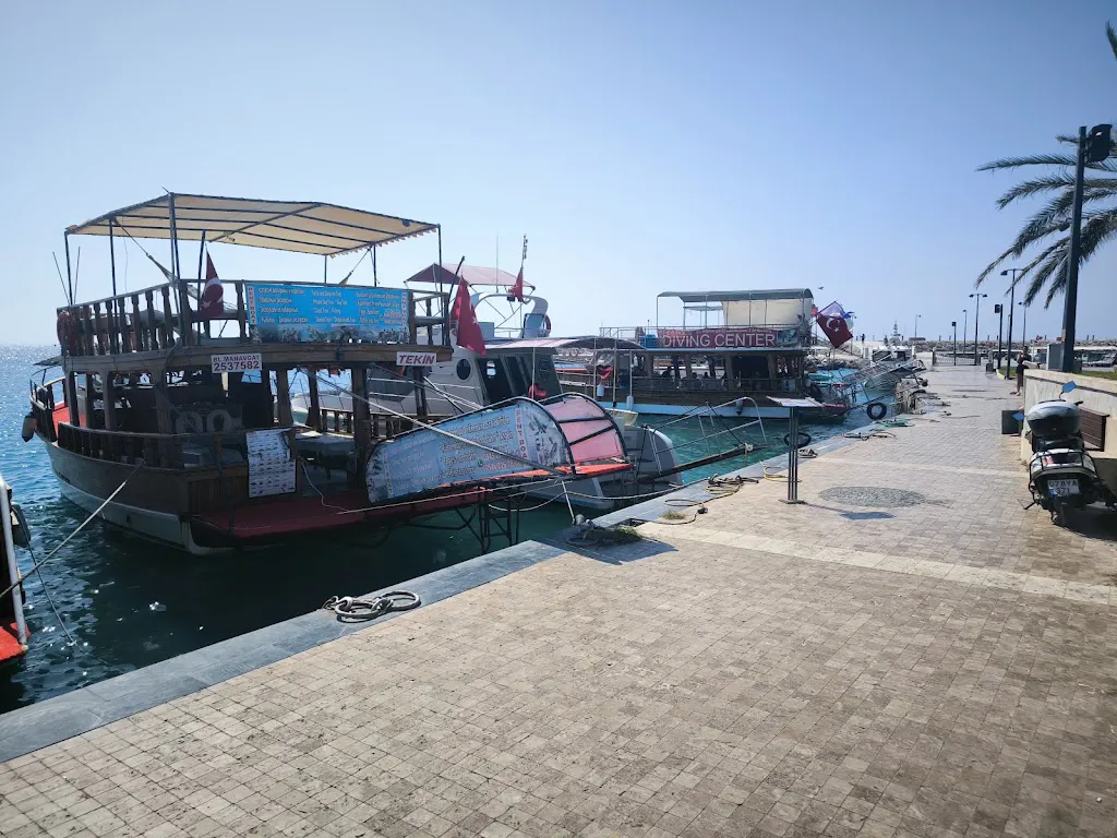 Side Sea Boss Diving Center