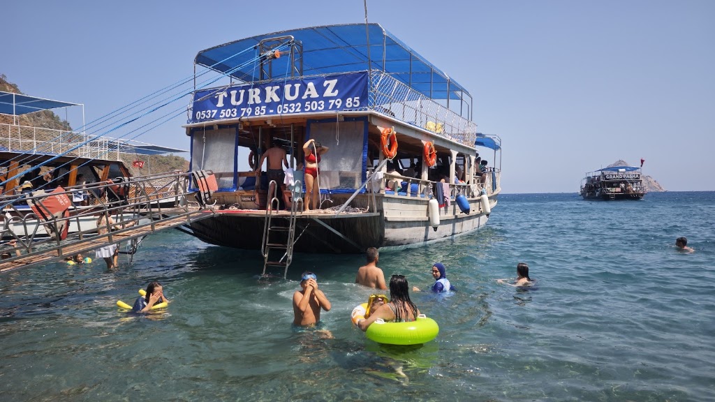 Turkuaz