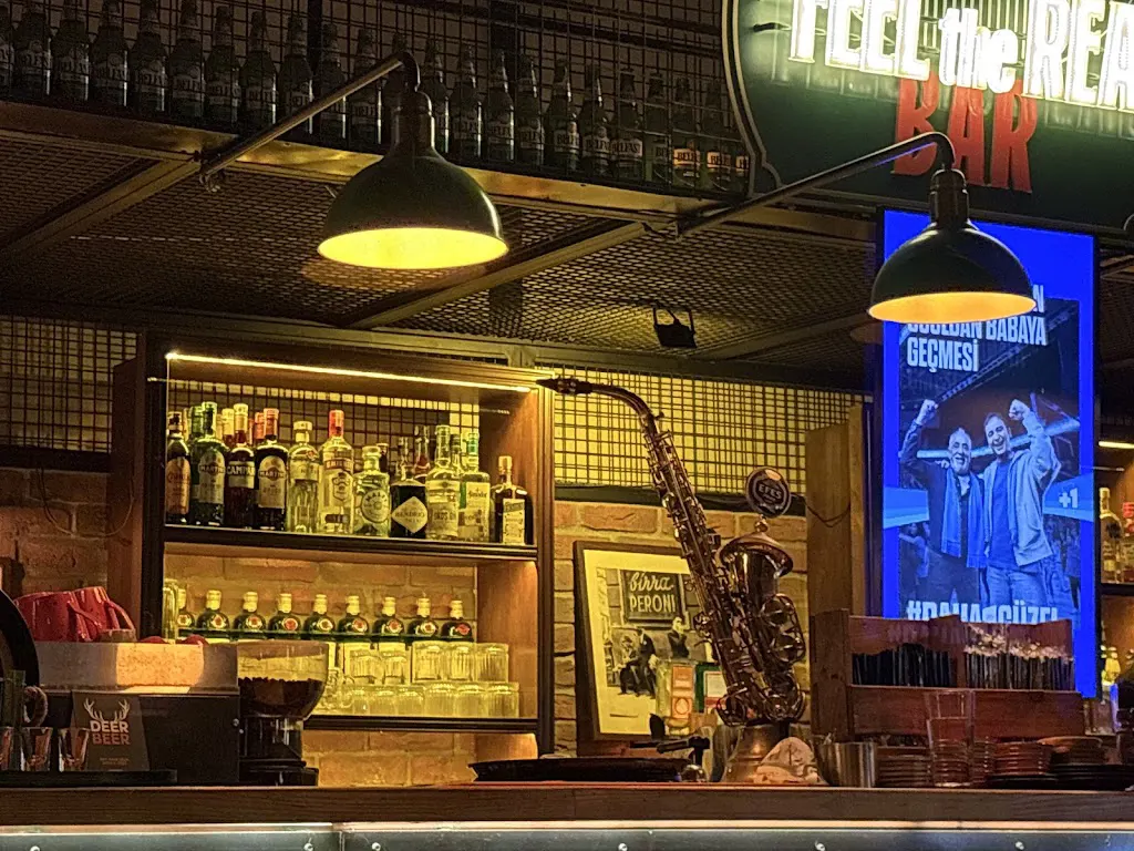 The Macho Pub Co