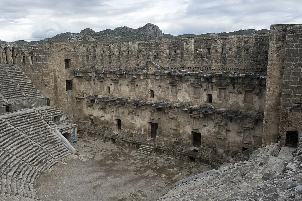 Aspendos Antik Tiyatrosu