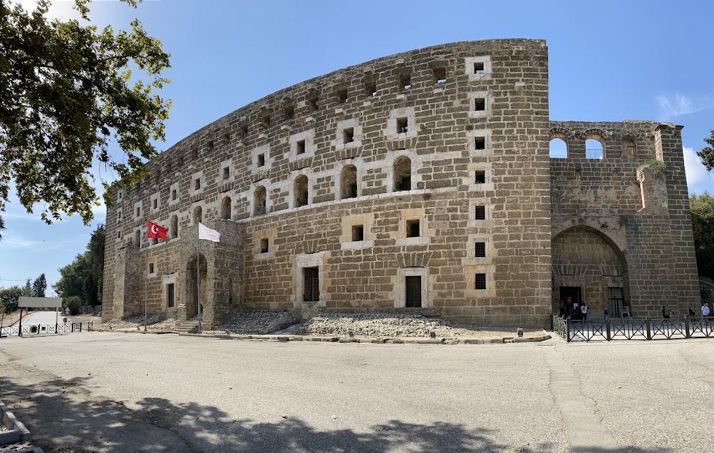 Aspendos Antik Tiyatrosu