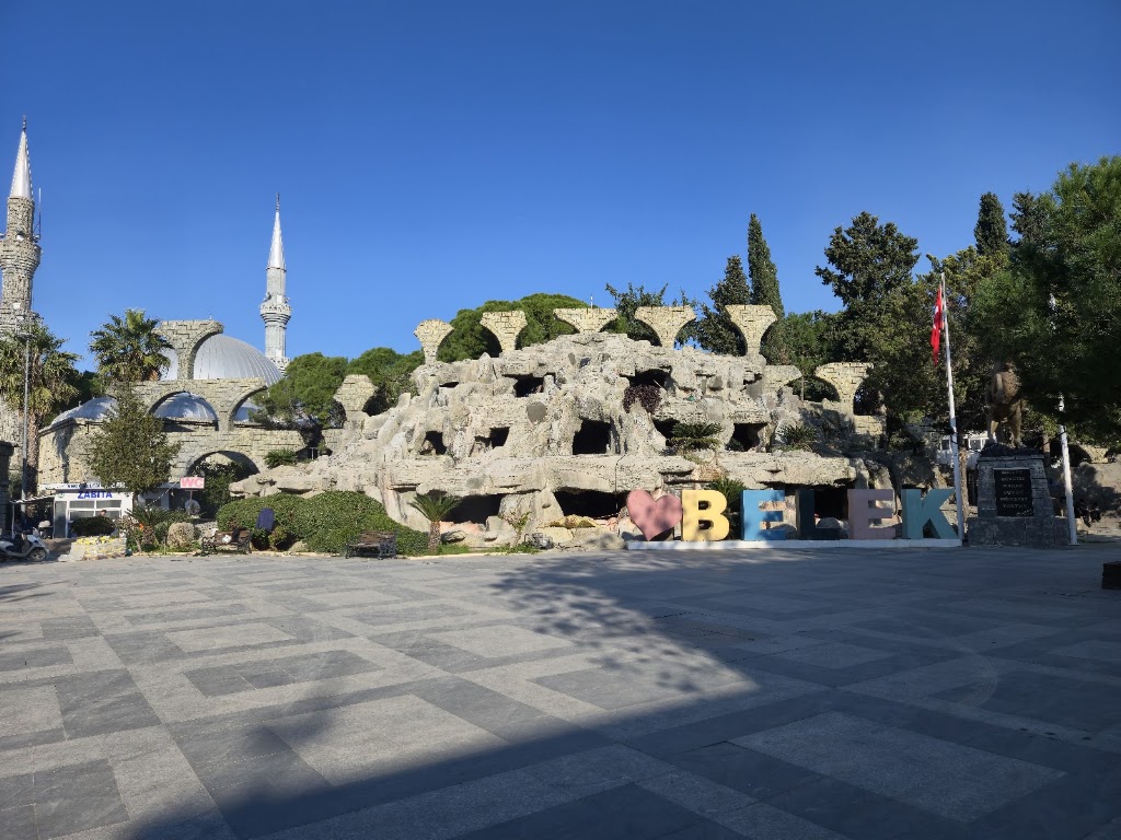 Belek Saat Kulesi