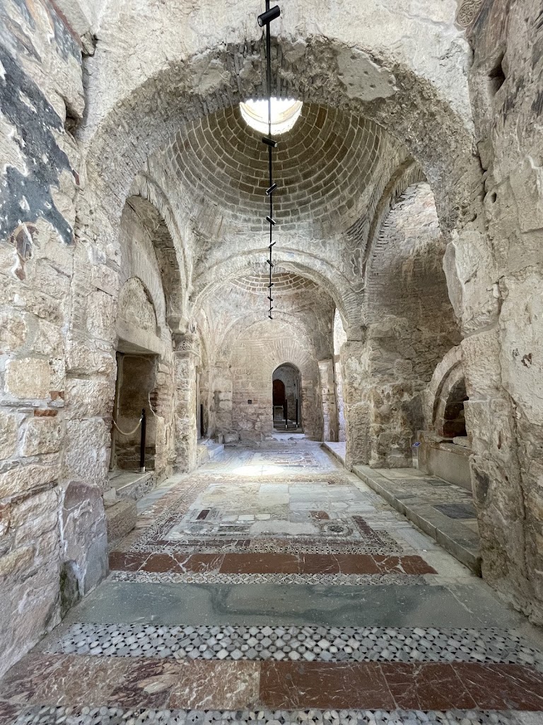 Noel Baba Kilisesi