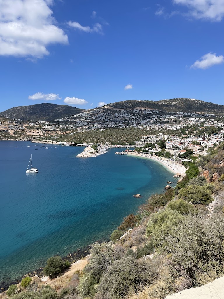 Kalkan Halk Plajı
